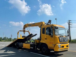 東風(fēng)天錦5800帶吊一拖二清障車
