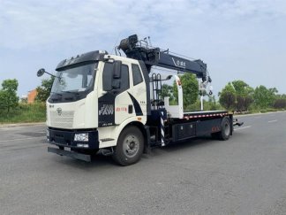 解放大J6帶吊一拖二清障車